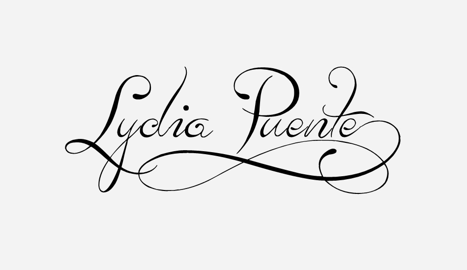 Lydia Puente) font big