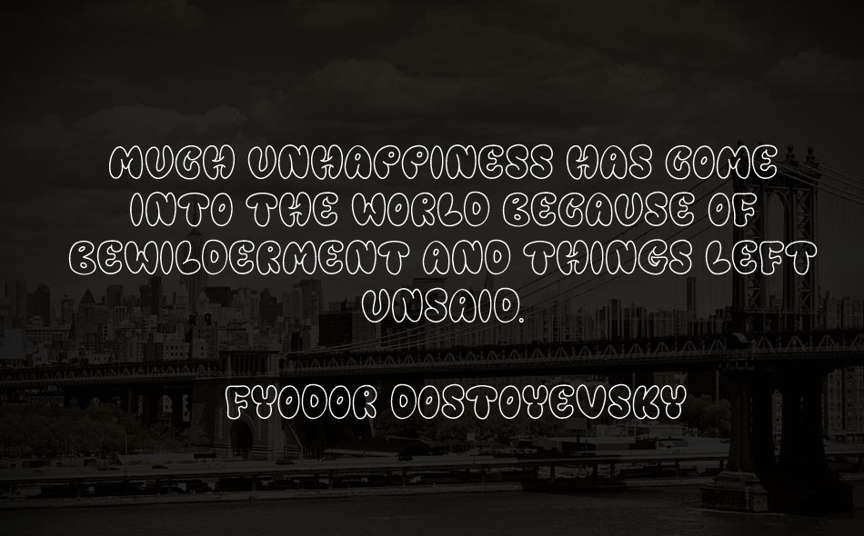 Moonveil Playful font text